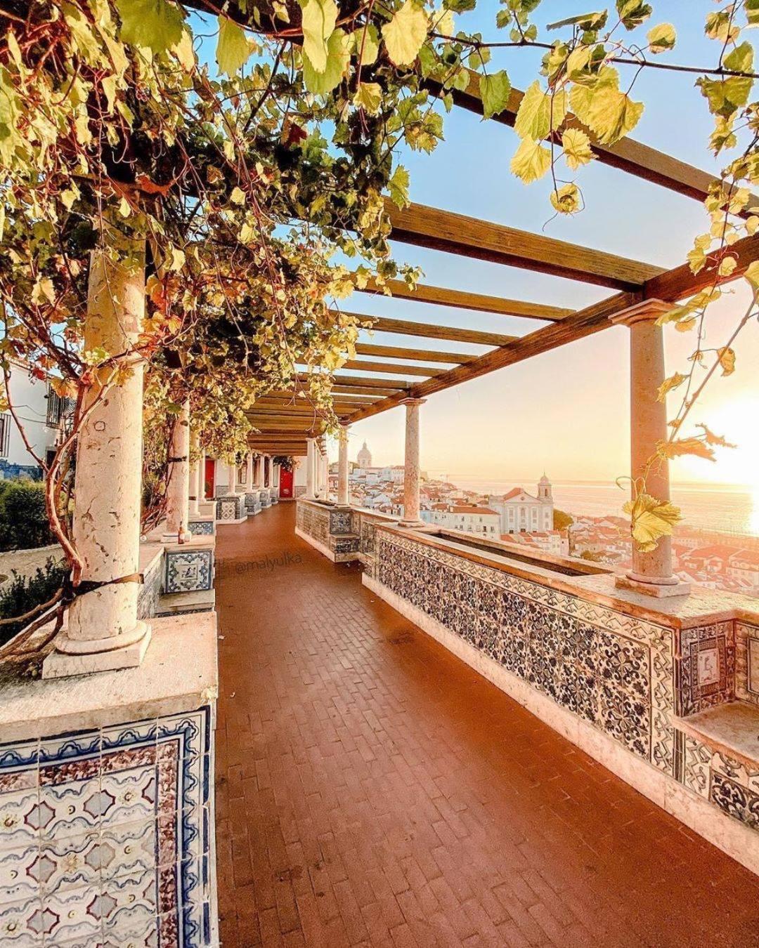 Alfama Historical Apartment 3 Bedroom Duplex 리스본 외부 사진